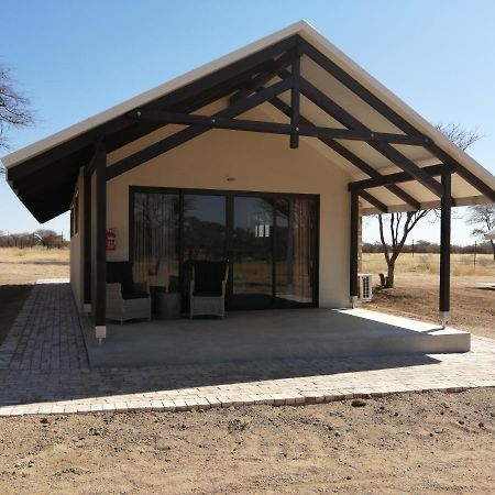 Khan River Lodge Wilhelmstal エクステリア 写真