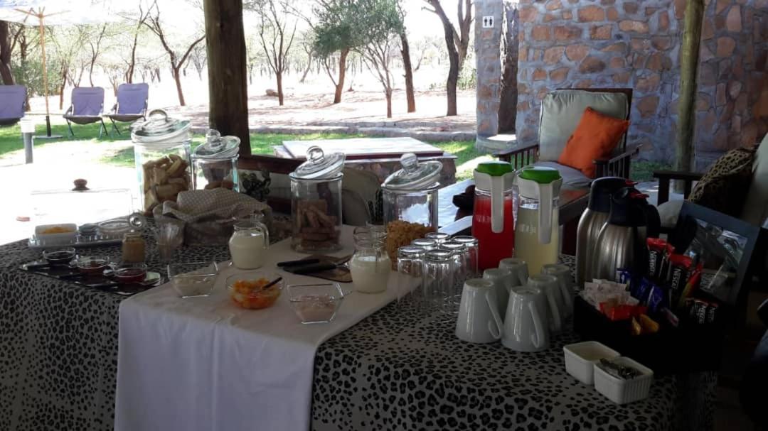 Khan River Lodge Wilhelmstal エクステリア 写真