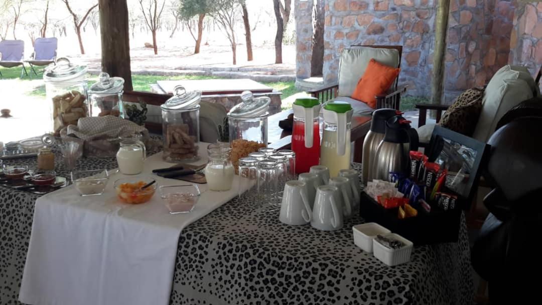 Khan River Lodge Wilhelmstal エクステリア 写真
